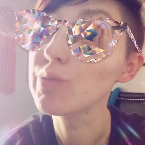 Meet your Posher, Amber - Picture 4 of 8